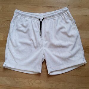 NWOT Onia NEW Pull-On Air Mesh Tech Dove Drawstring Shorts Size M